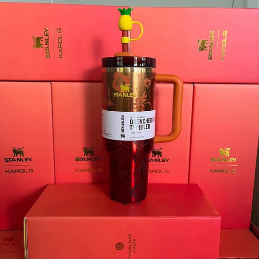 Stanley x KAROL G Quencher H2.0 FlowState Tumbler with Handle & Straw – 40 oz