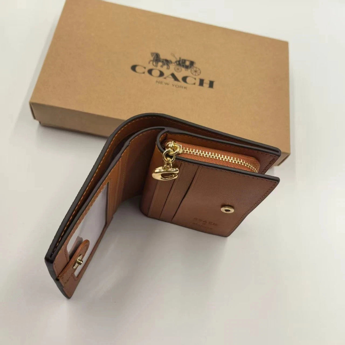 Coach X Peanuts Snoopy Snap Wallet CBN32 | NWT